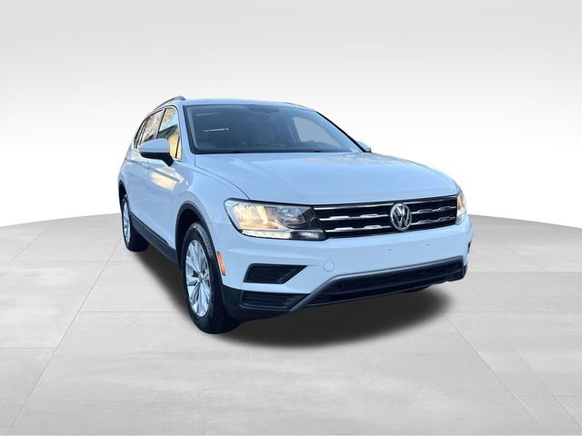 Used 2019 Volkswagen Tiguan SE w/ Panoramic Sunroof Package image 7
