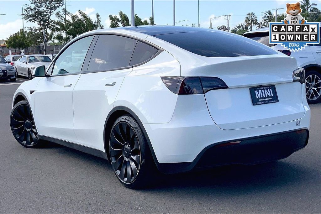 Used 2023 Tesla Model Y Performance image 9