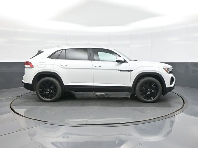 New 2026 Volkswagen Atlas Cross Sport SE AWD/4WD image 8