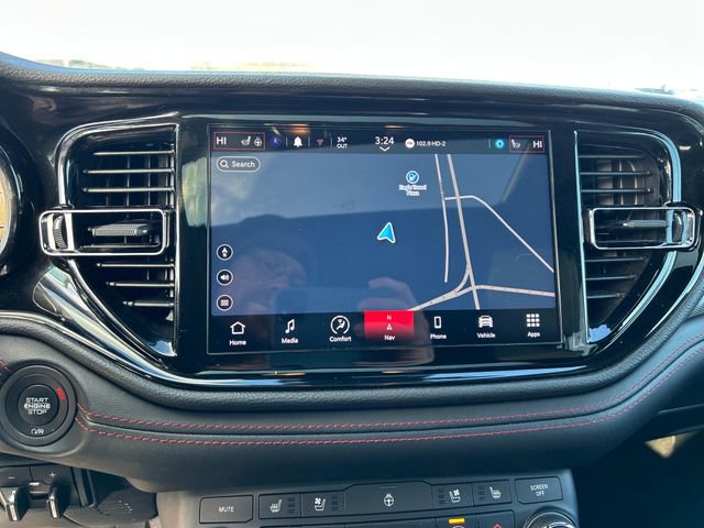 Used 2024 Dodge Durango GT image 24