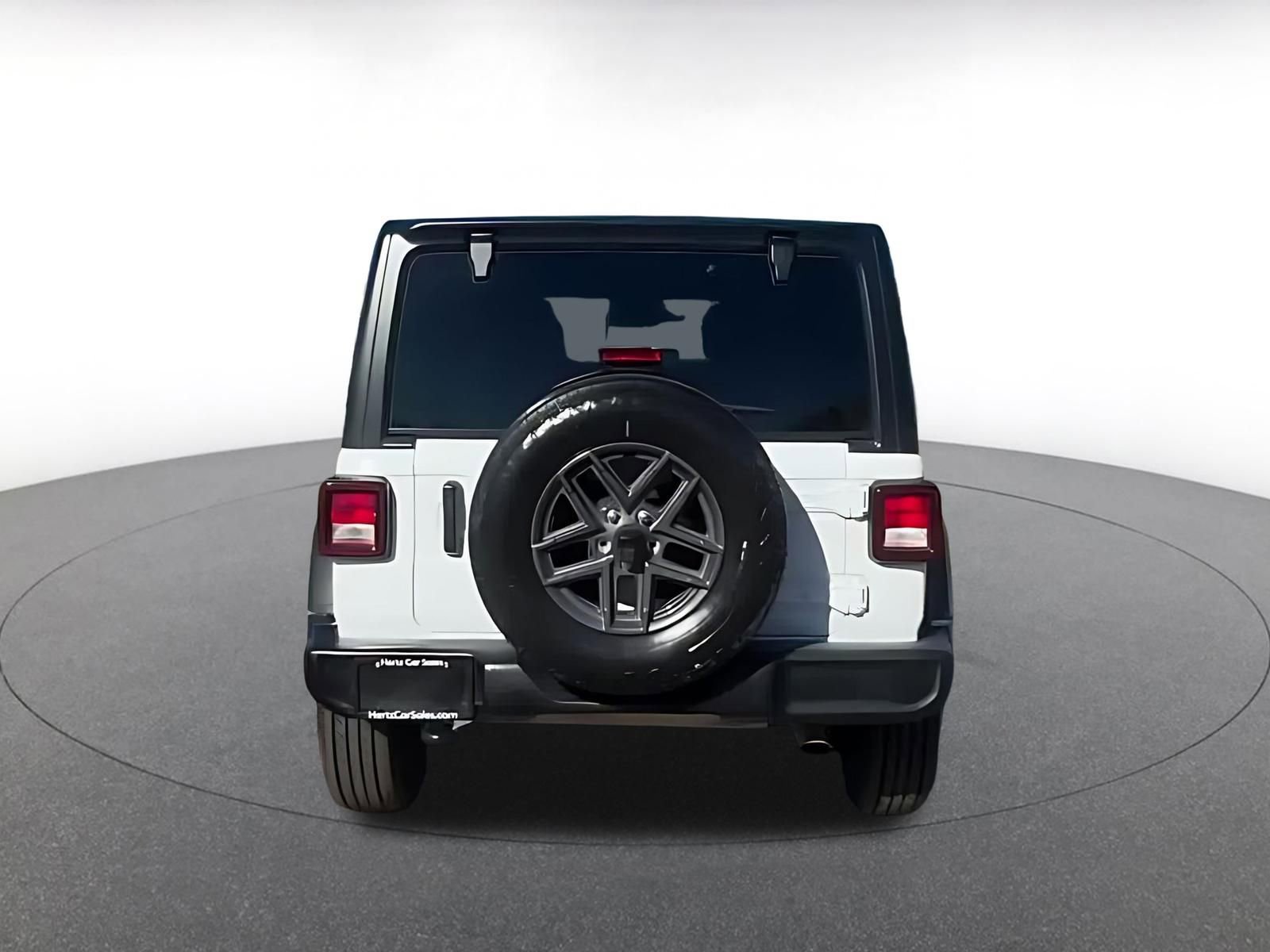 Used 2025 Jeep Wrangler Sport S image 11