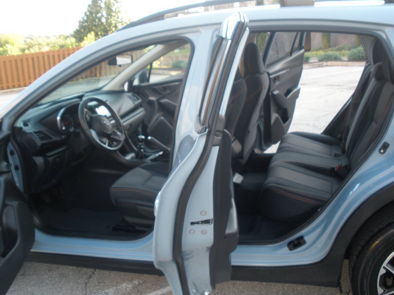 Used 2020 Subaru Crosstrek 2.0i Premium AWD/4WD image 23