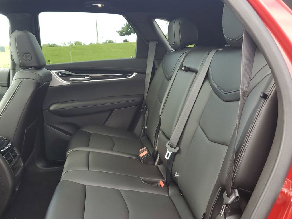 New 2025 Cadillac XT5 Premium Luxury w/ Technology Package image 27
