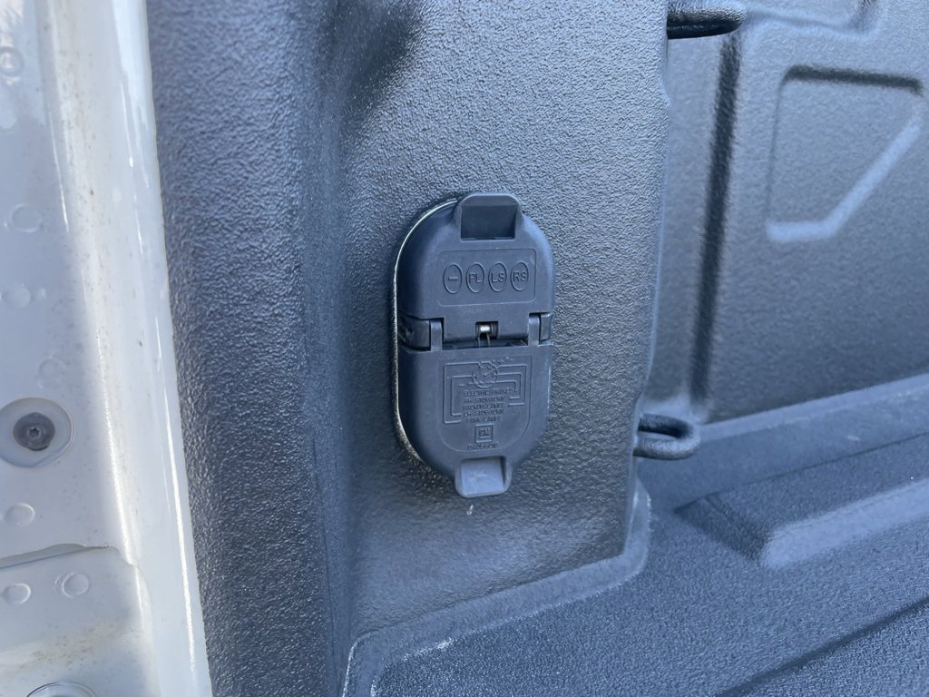 Used 2024 Chevrolet Silverado 3500 LTZ w/ LTZ Plus Package image 33