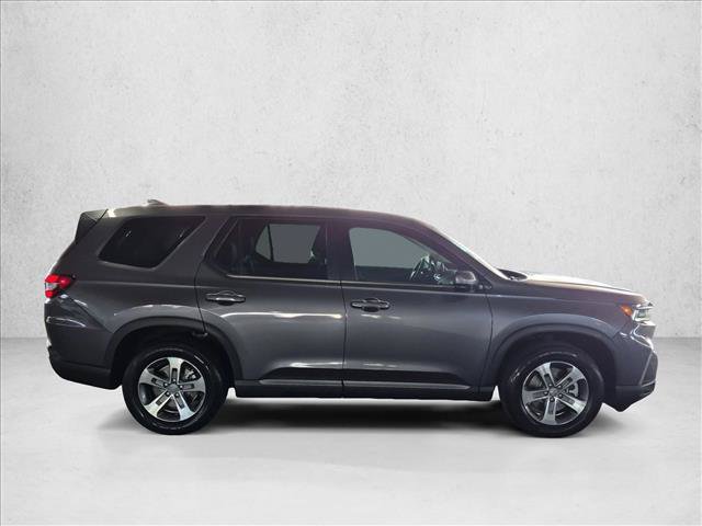 Used 2024 Honda Pilot EX-L image 4