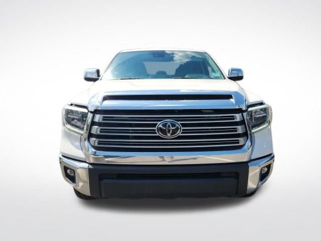 Used 2021 Toyota Tundra Limited w/ Limited Premium Package AWD/4WD image 3