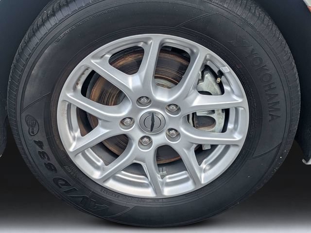 Used 2023 Chrysler Pacifica Touring-L FWD image 11