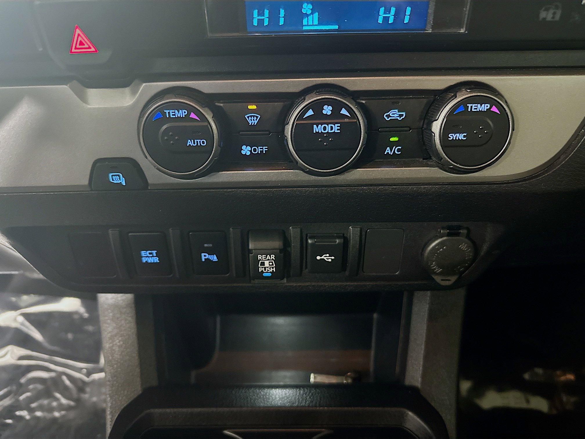 Used 2023 Toyota Tacoma SR5 image 23