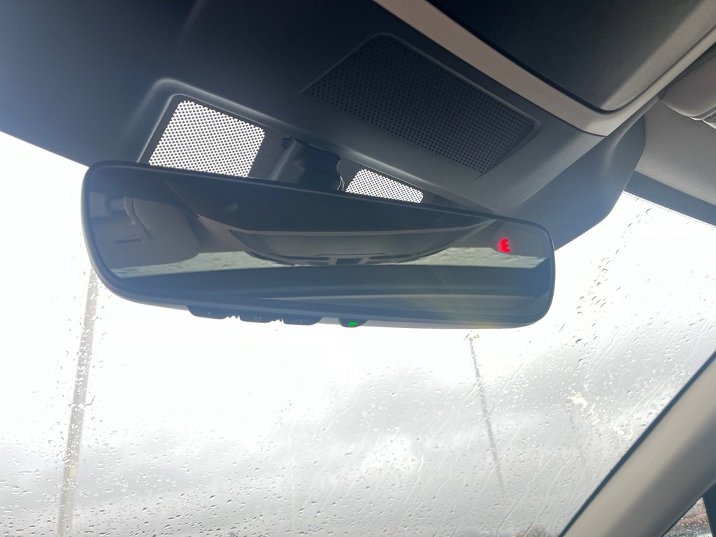 Certified 2025 Subaru Legacy Limited image 23