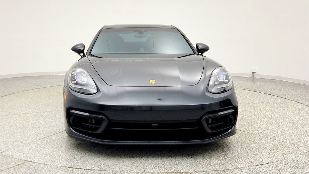 Used 2023 Porsche Panamera 4 Platinum Edition image 2
