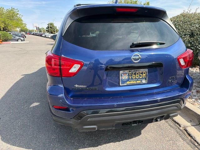 Used 2020 Nissan Pathfinder SL AWD/4WD image 14