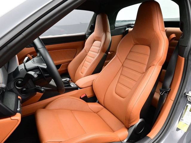 Used 2026 Porsche 911 Targa 4 GTS AWD/4WD image 5
