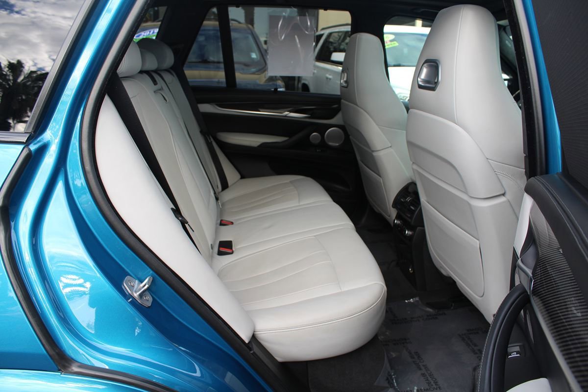 Used 2018 BMW X5 M image 28