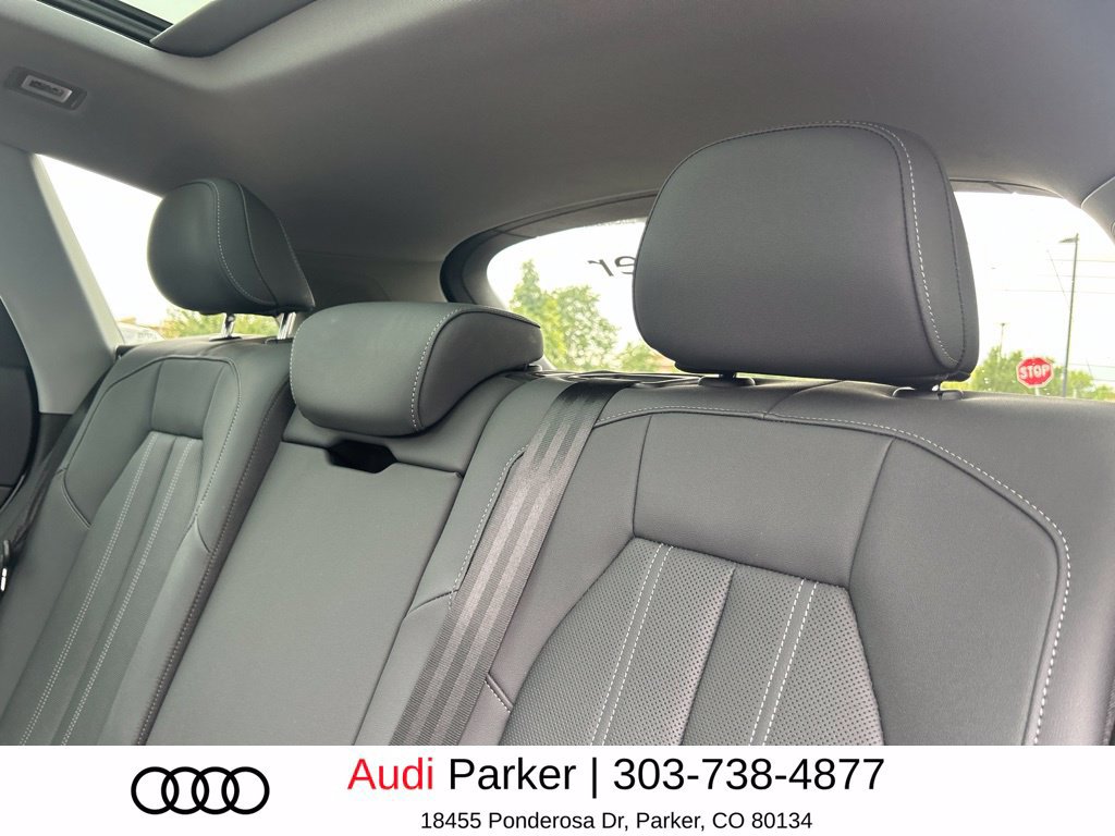 Used 2025 Audi Q5 Premium Plus w/ Premium Plus AWD/4WD image 21