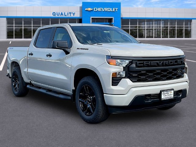 New 2026 Chevrolet Silverado 1500 Custom w/ Turbomax Blackout Package