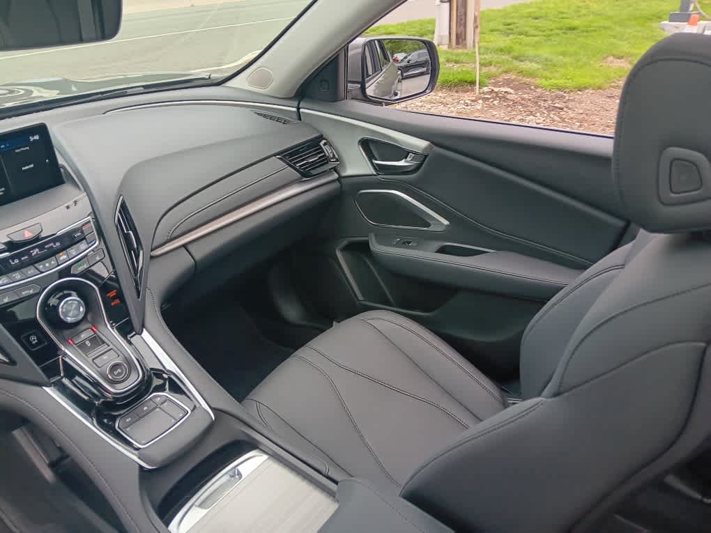 Used 2024 Acura RDX SH-AWD image 12