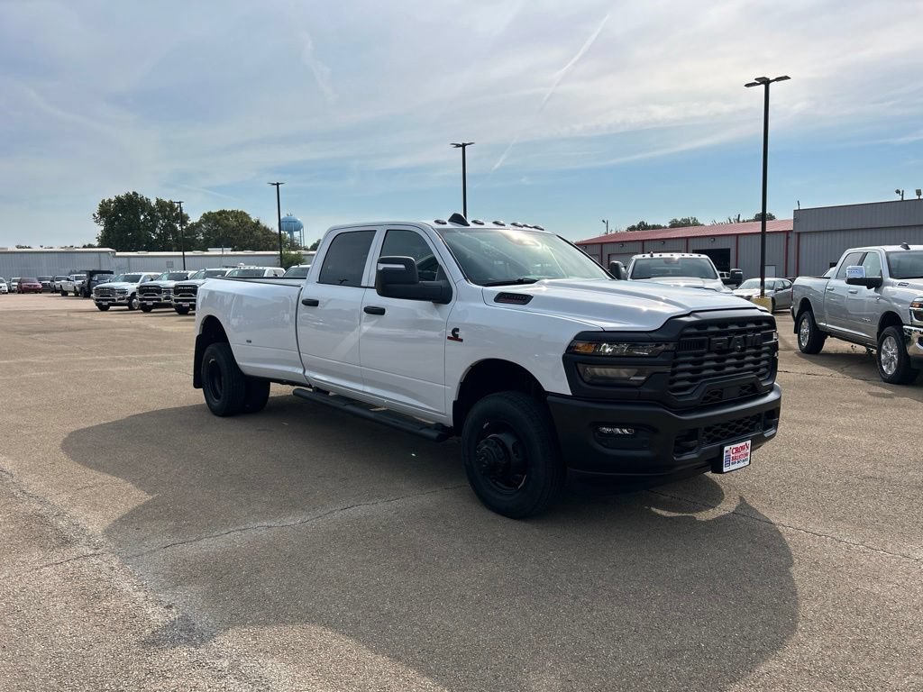 New 2027 RAM 3500 Tradesman AWD/4WD image 7
