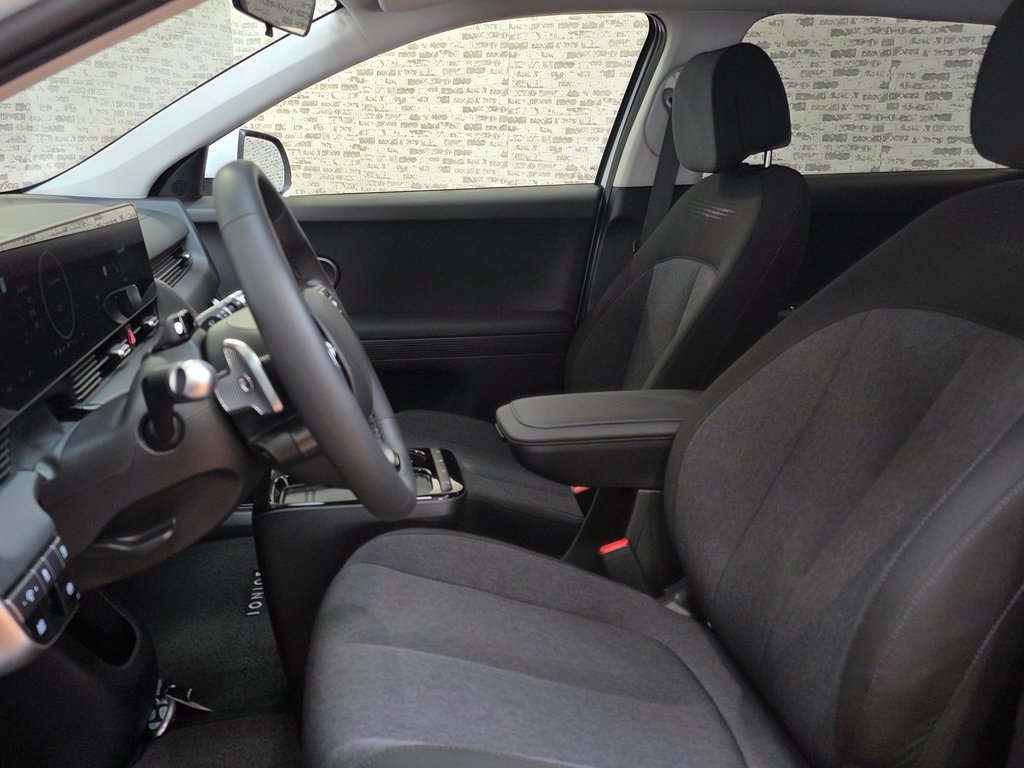 New 2026 Hyundai Ioniq 5 SE image 24