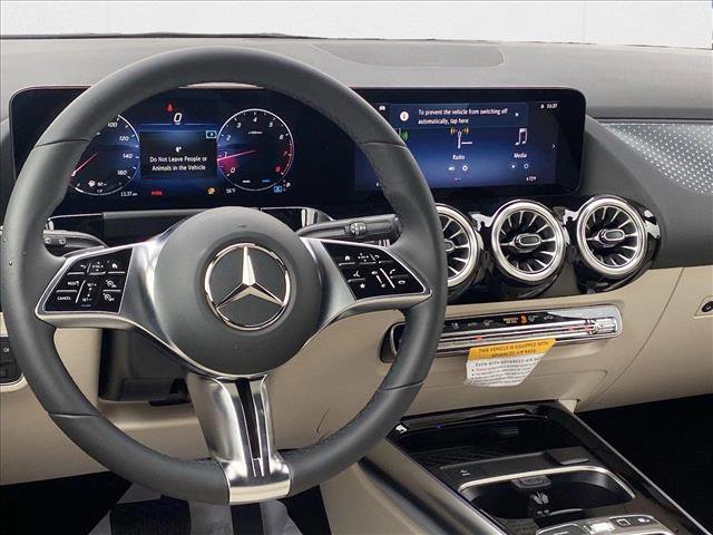 New 2025 Mercedes-Benz GLA 250 image 18