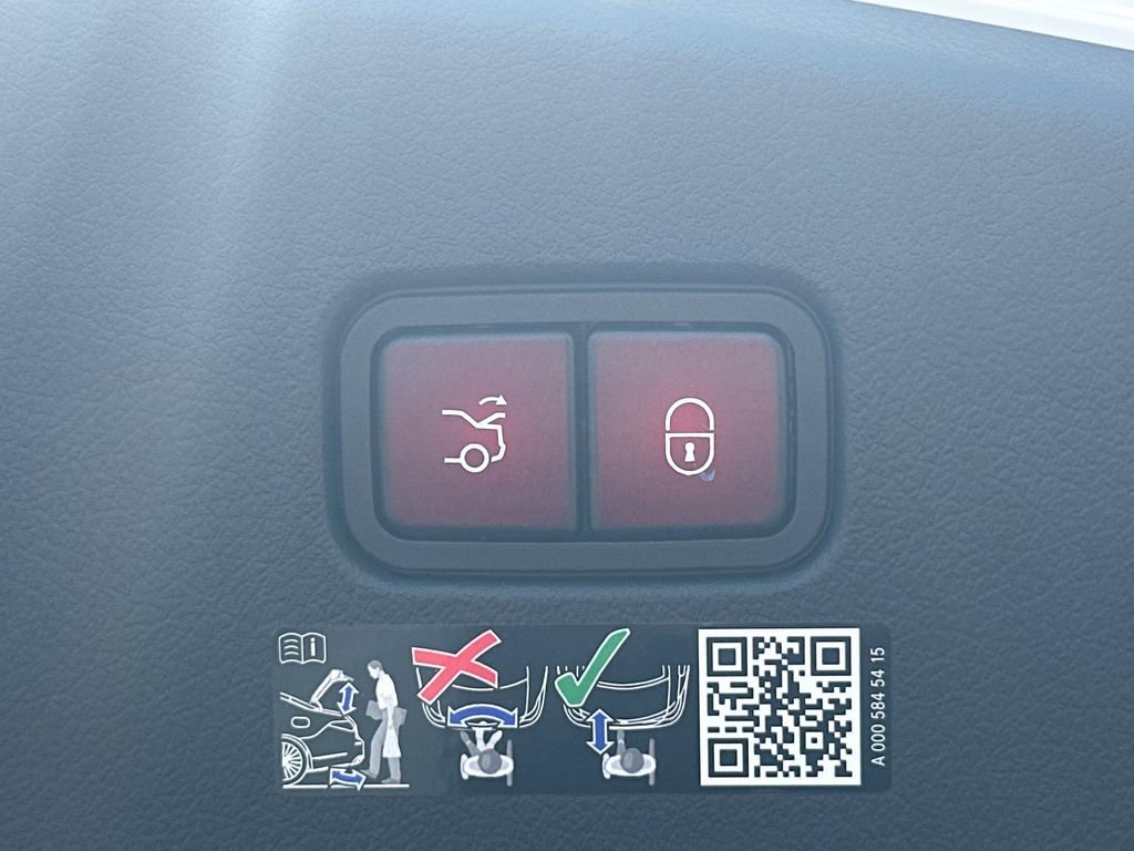 New 2026 Mercedes-Benz CLE 300 4MATIC Coupe image 20