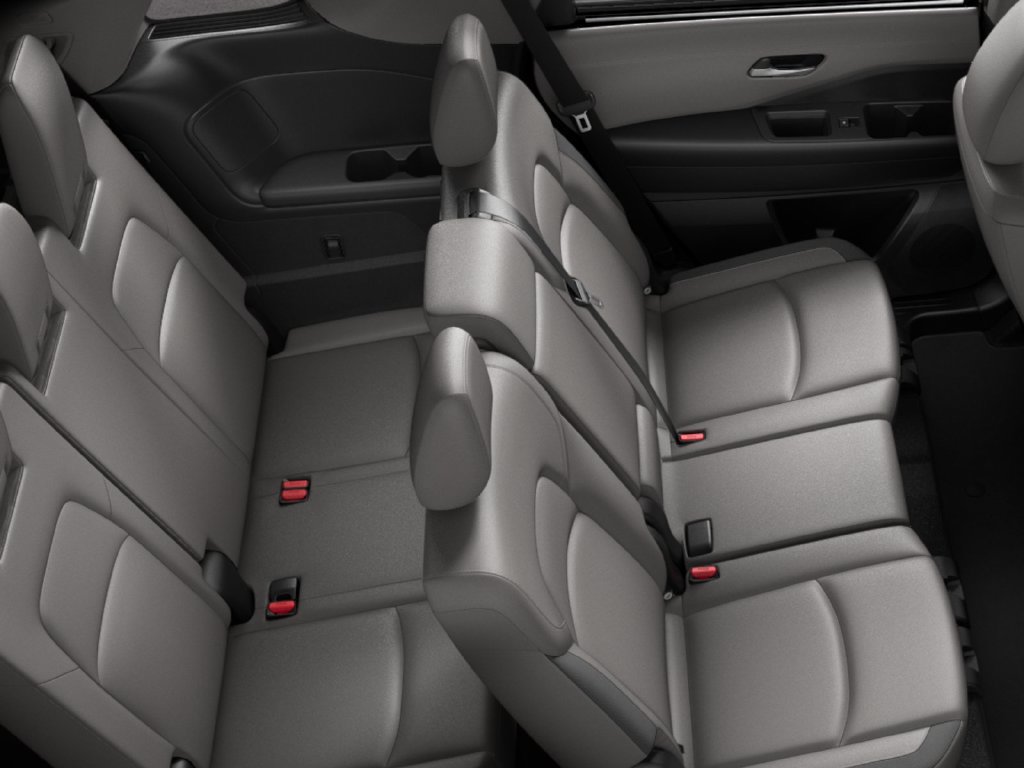 New 2026 Nissan Pathfinder SL AWD/4WD image 12