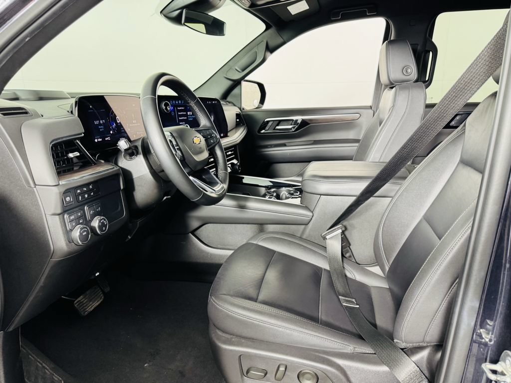 Certified 2025 Chevrolet Tahoe LT AWD/4WD image 5
