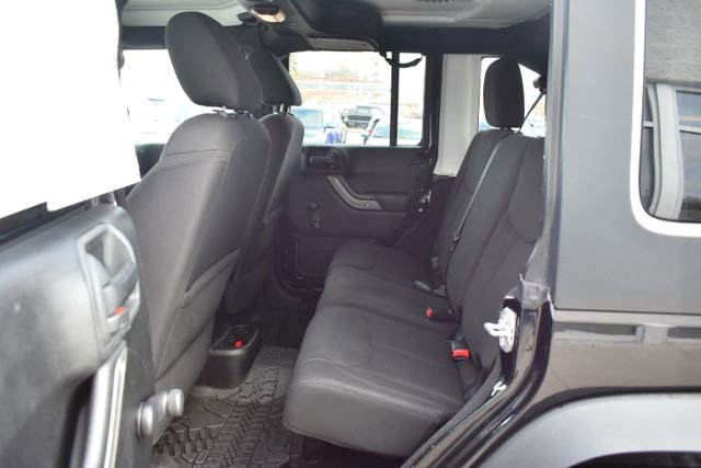 Used 2015 Jeep Wrangler Unlimited Sport image 24