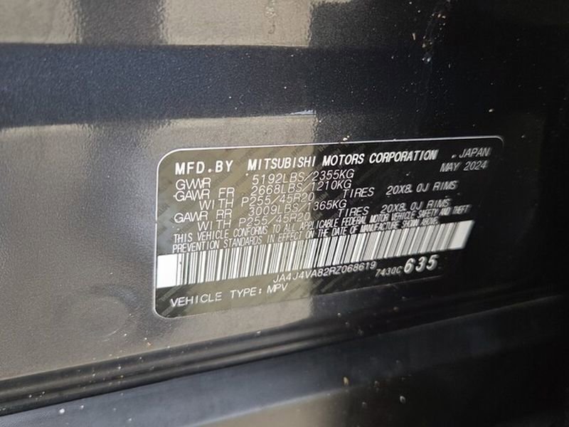 Used 2024 Mitsubishi Outlander Ralliart AWD/4WD image 7