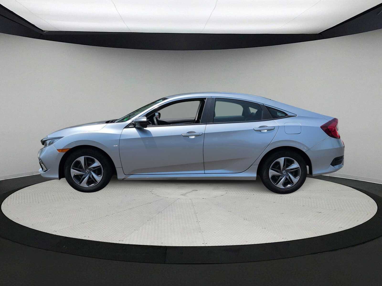 Used 2020 Honda Civic LX image 5