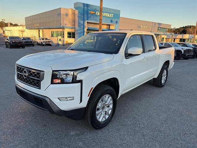 Used 2024 Nissan Frontier SV w/ SV Convenience Package image 3