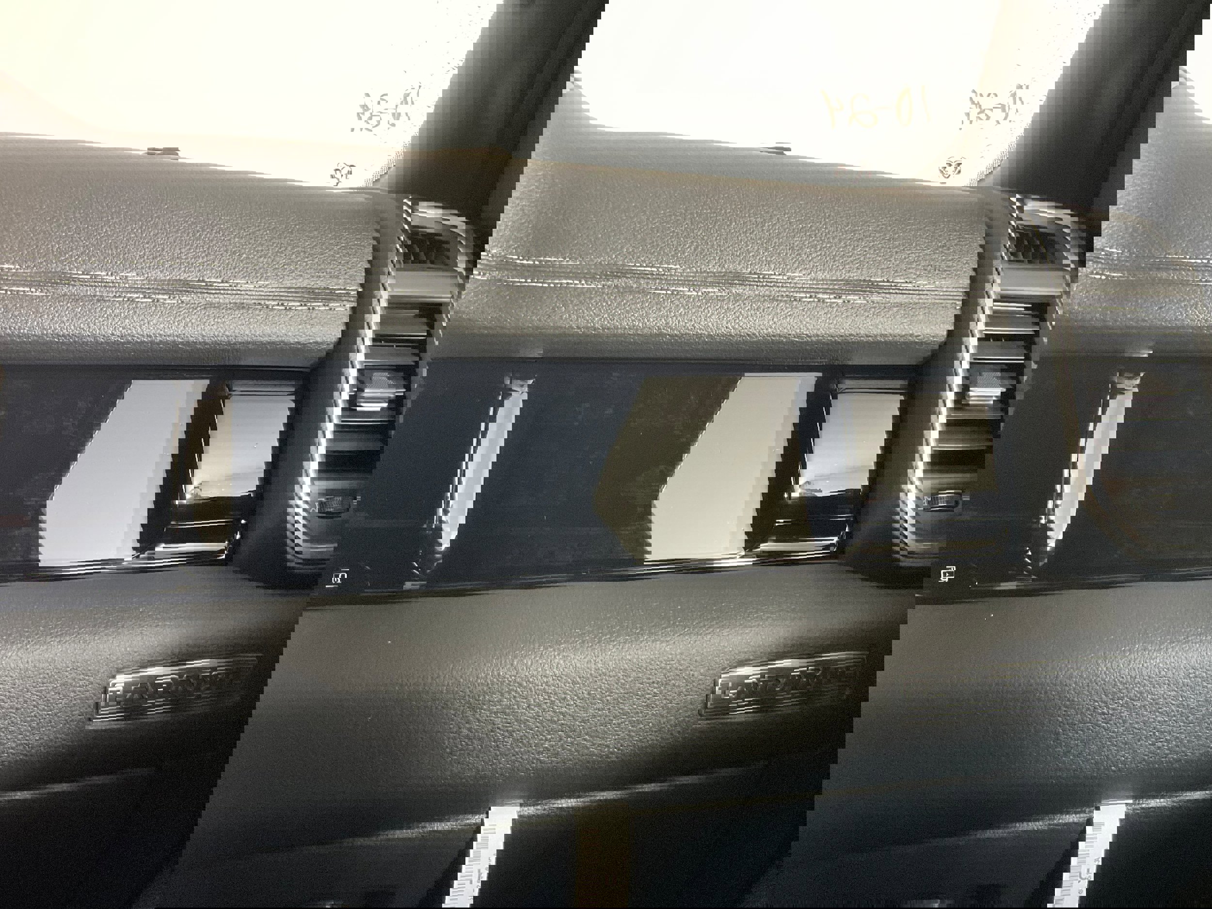 New 2026 RAM 1500 Laramie image 14