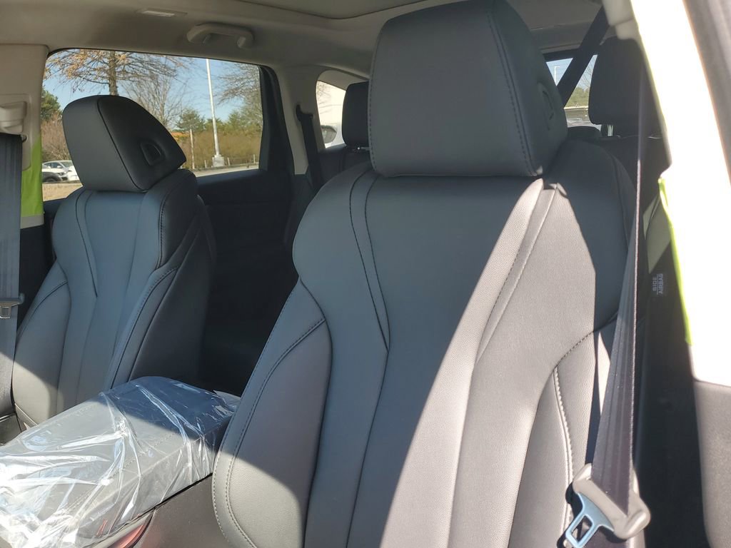 New 2026 Acura MDX FWD image 17