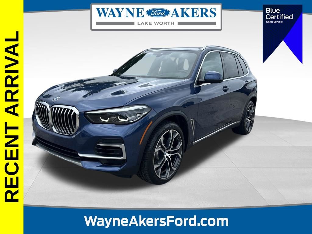 Used 2023 BMW X5 xDrive40i w/ Premium Package AWD/4WD image 1