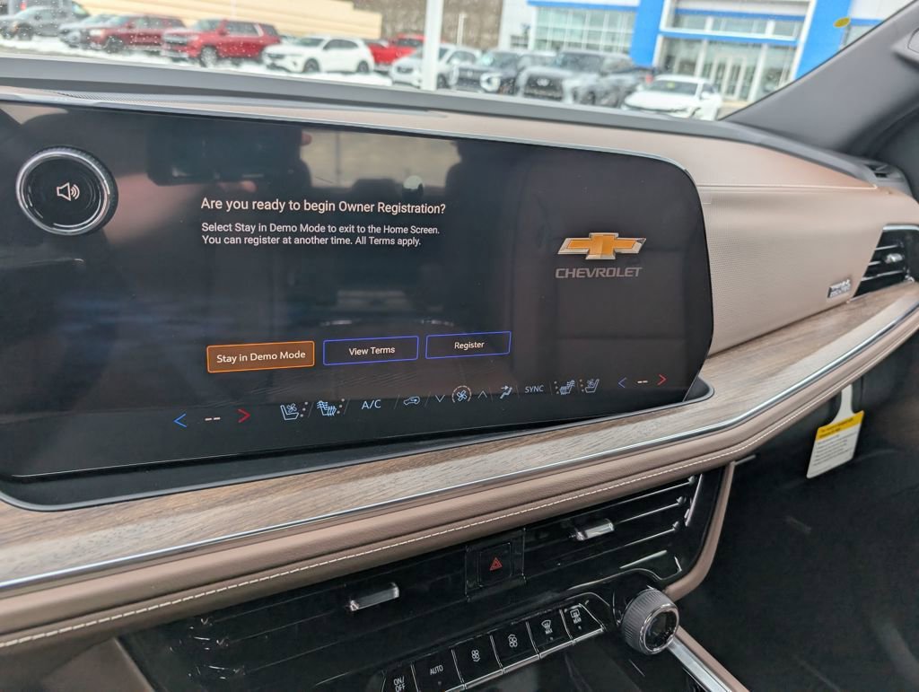 New 2026 Chevrolet Suburban High Country image 20