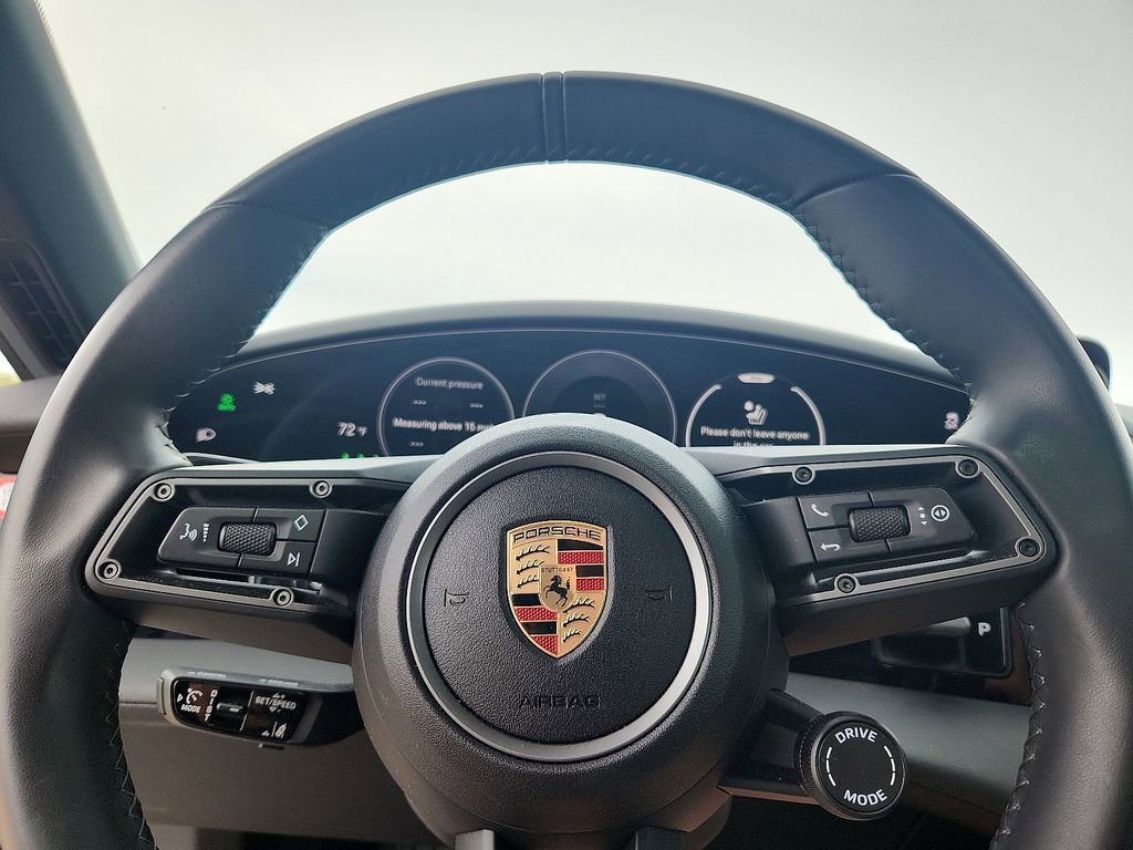 Certified 2025 Porsche Taycan image 19