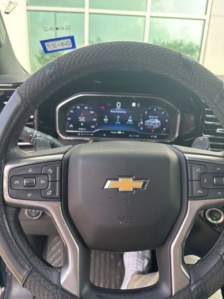 Used 2023 Chevrolet Silverado 1500 LTZ w/ Technology Package RWD image 9