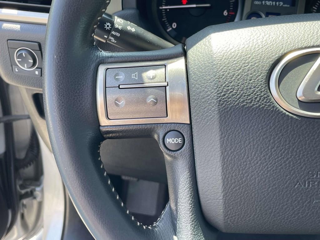 Used 2014 Lexus GX 460 image 22