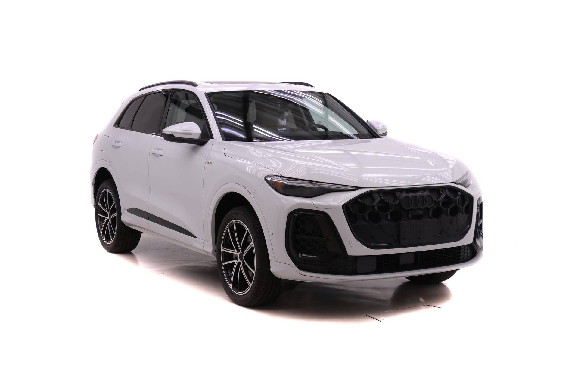 New 2026 Audi Q5 Premium Plus AWD/4WD image 2