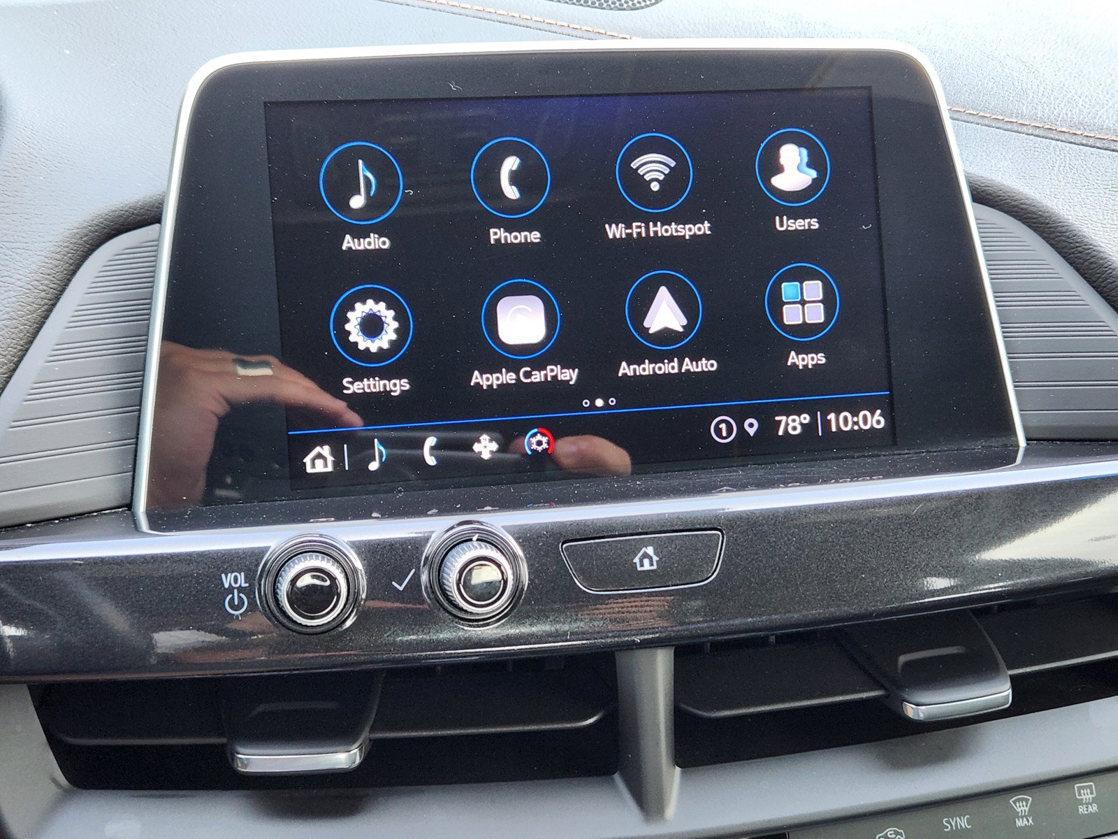 Certified 2023 Cadillac CT4 Sport RWD image 7