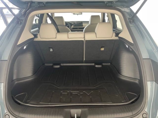 Used 2023 Honda HR-V LX image 14