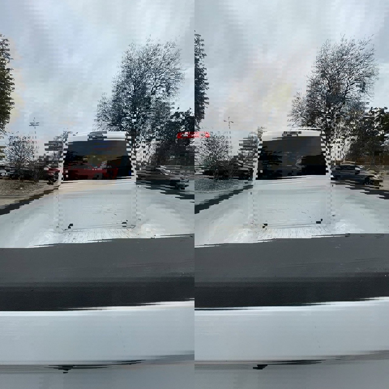 Used 2024 RAM 1500 Classic SLT image 25