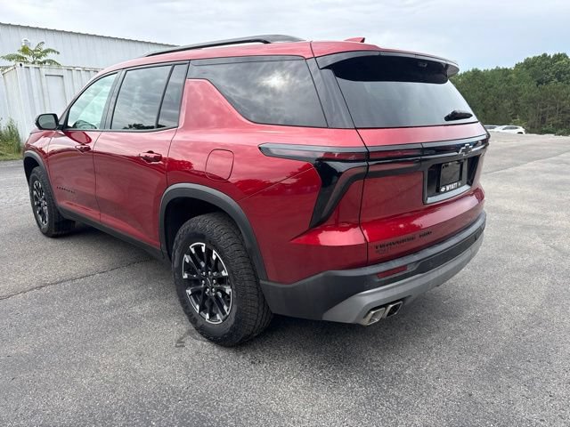 Used 2026 Chevrolet Traverse Z71 w/ Driver Confidence Package AWD/4WD image 4
