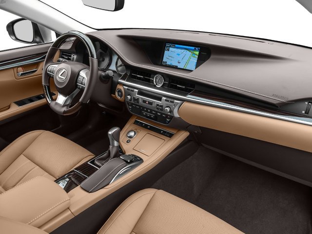Used 2016 Lexus ES 350 w/ Luxury Package w/Wood Trim FWD image 15