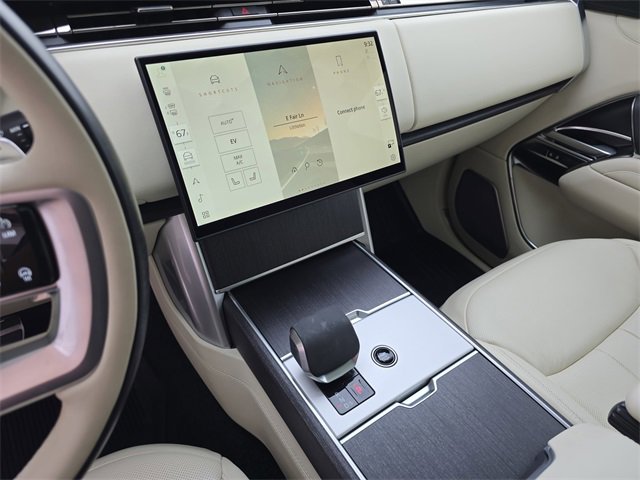 Used 2024 Land Rover Range Rover Autobiography image 20