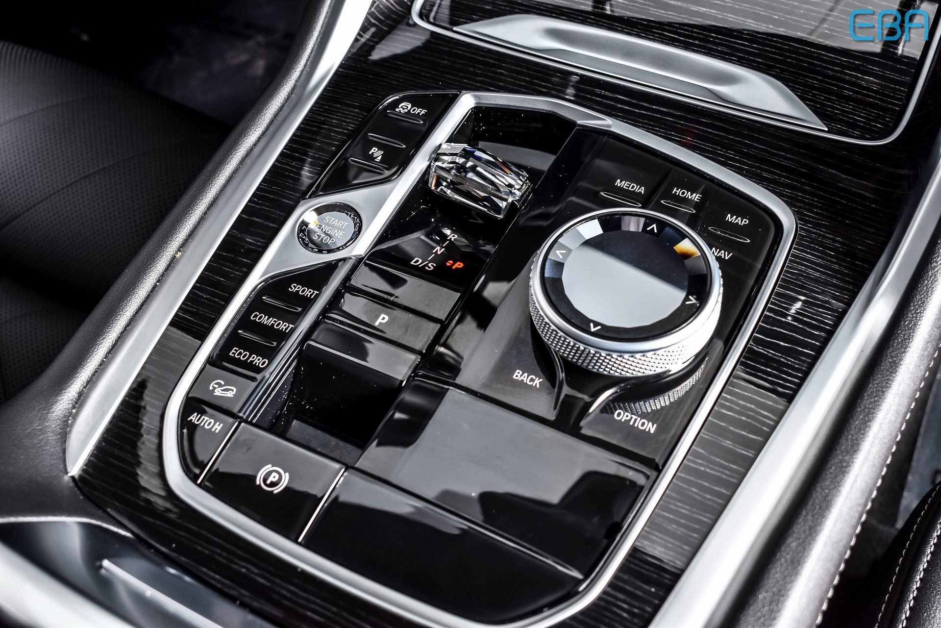 Used 2025 BMW X6 xDrive40i w/ Executive Package image 28