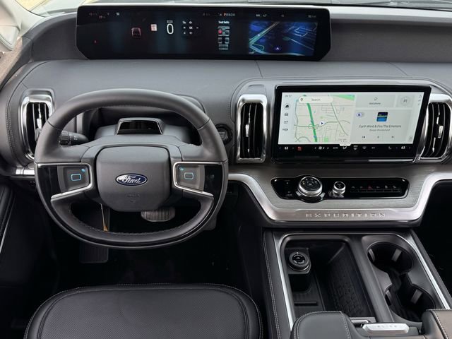 New 2025 Ford Expedition Max Platinum w/ Driver's Package image 11