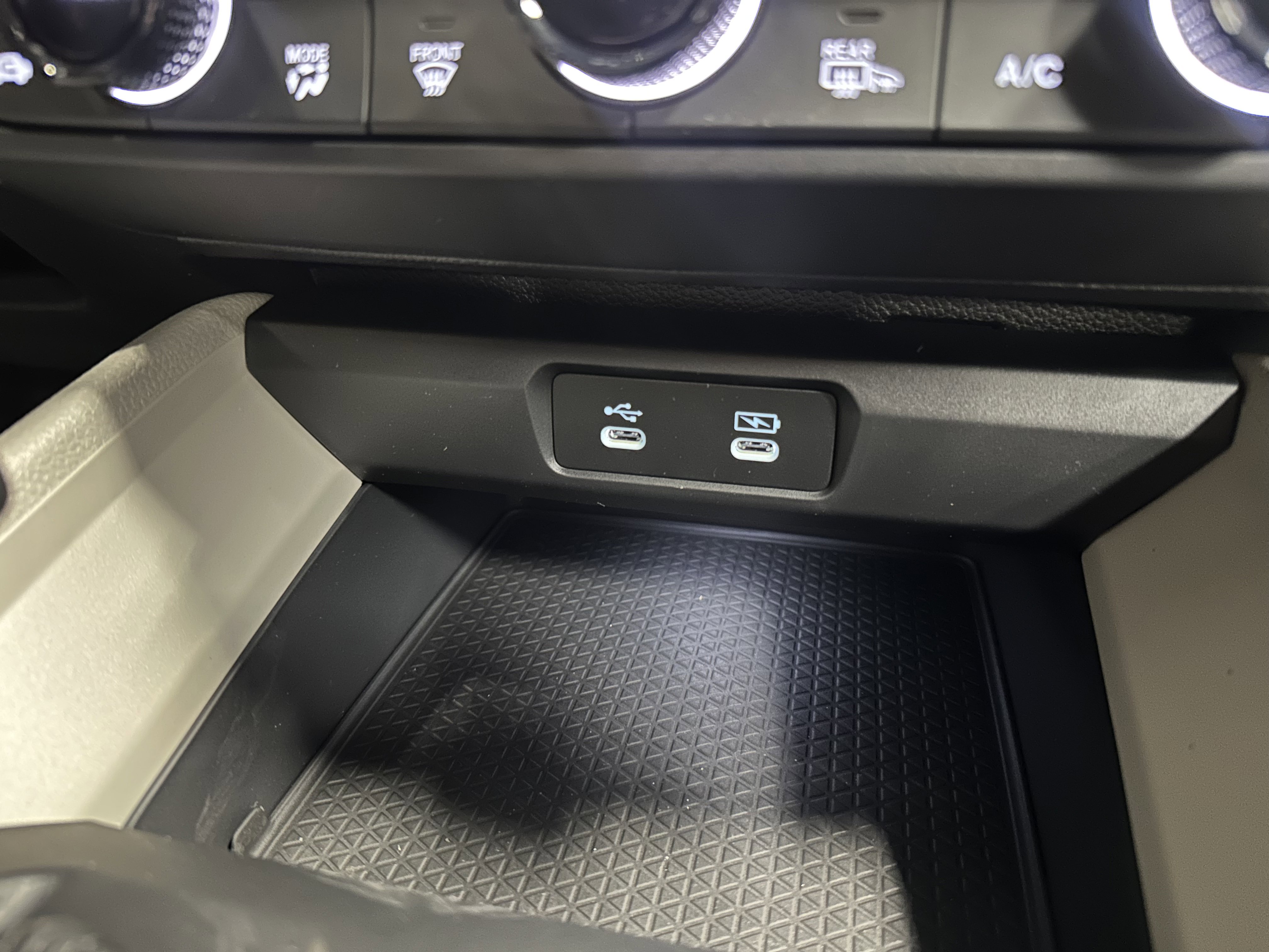 New 2025 Honda Accord SE image 12