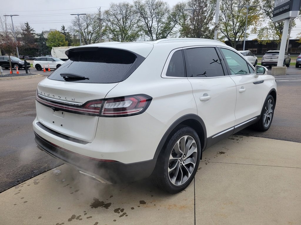 Certified 2023 Lincoln Nautilus Reserve image 16