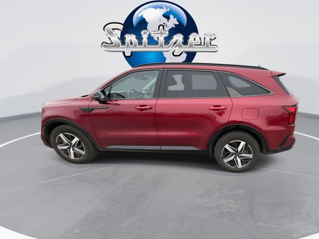 Used 2023 Kia Sorento S w/ Panoramic Sunroof Package image 6