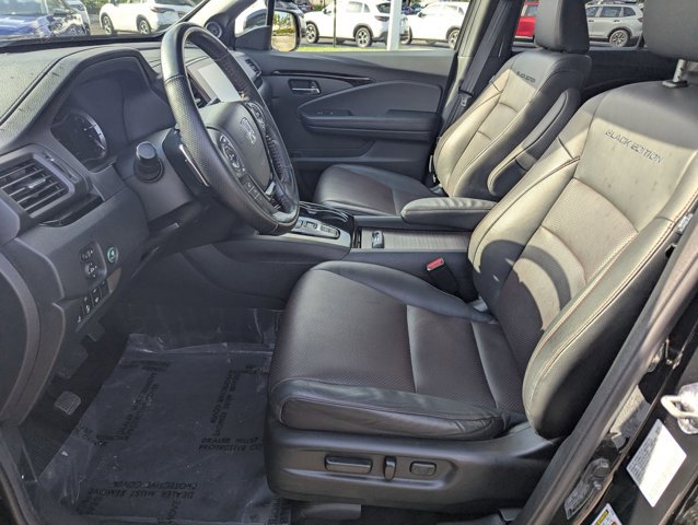Certified 2023 Honda Ridgeline Black Edition image 17